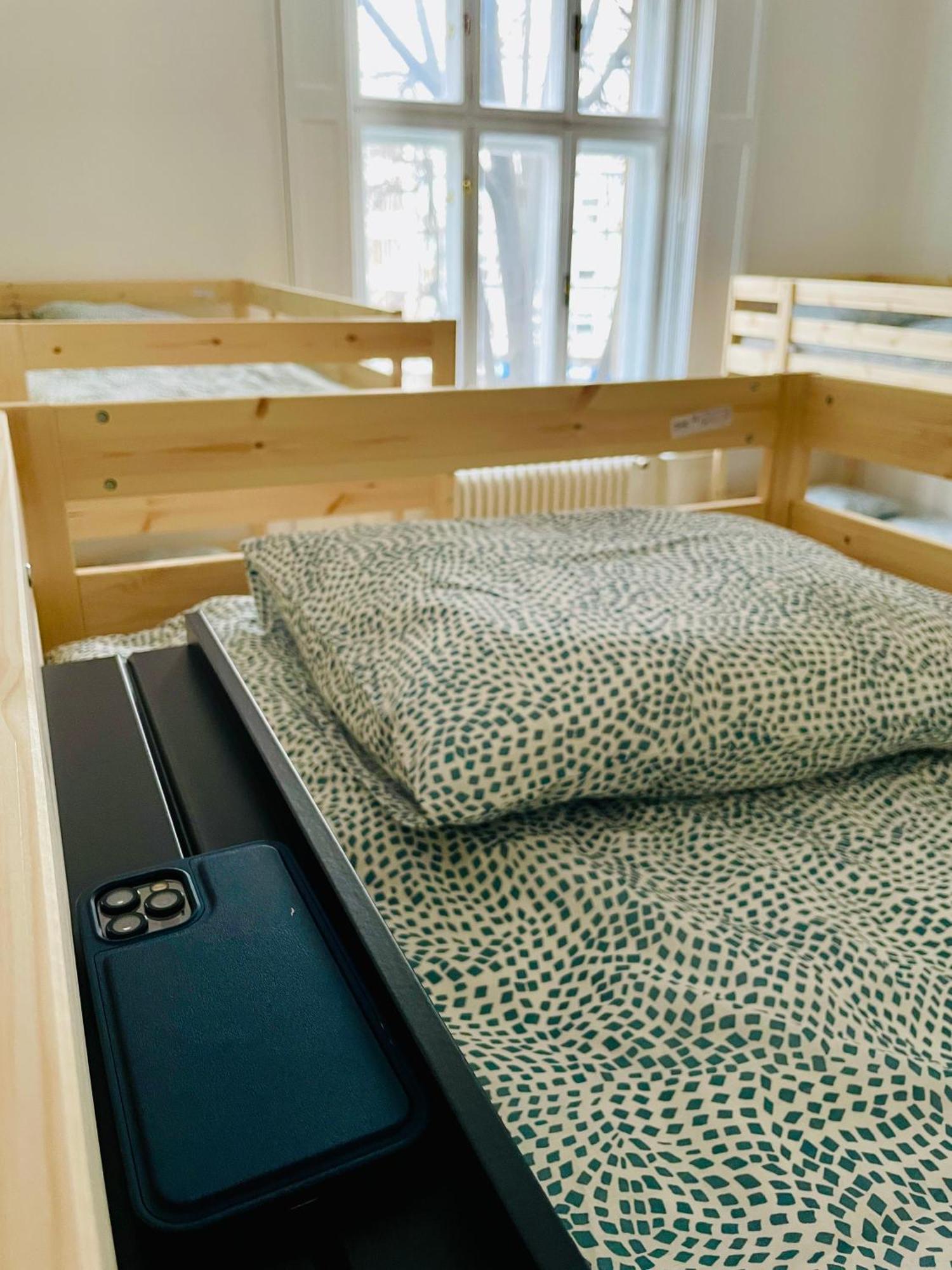 Hostel Green World Novi Sad Dış mekan fotoğraf